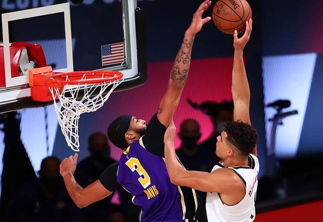 爱游戏网页版-关于詹姆斯连续二十场比赛得分超过表现优异,掘金不断突破!热度持续攀升的信息