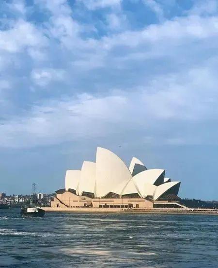 爱游戏体育下载-赛地聚焦：欧联赛前热度飙升，深圳队篮板制胜，目标明确，控场能力成焦点的简单介绍